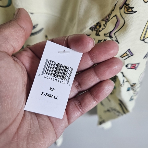 Disney Epcot Festival Of The Arts Figment Spirit Jersey NWT - Picture 6 of 11